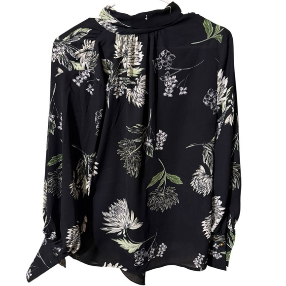 🌹Who What Wear Floral Black Blouse - Picture 5 of 8